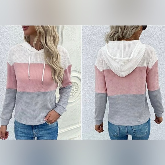 Color Block Pull Over - Picture 1 of 2